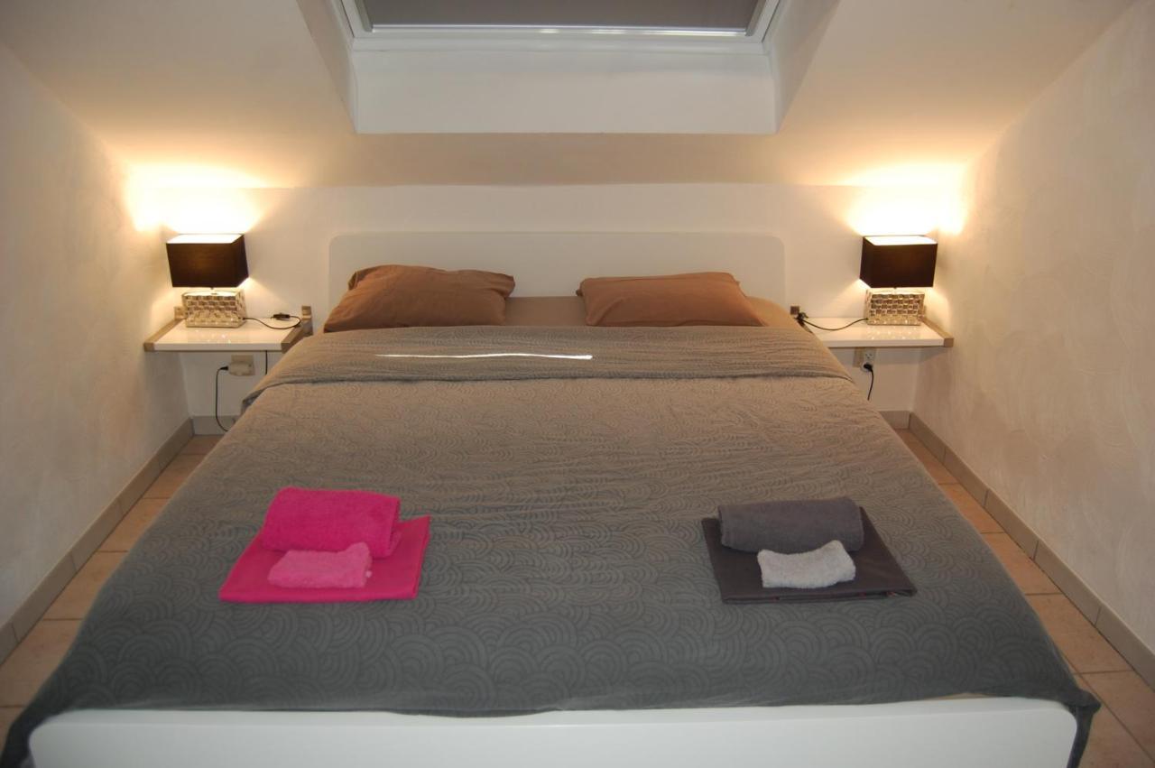 Appartement Fleurs Des Champs - Esc'Appart Rochefort Bagian luar foto